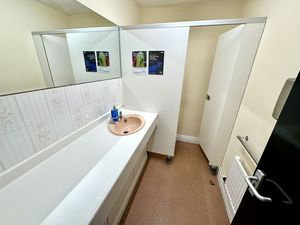 Photo 6- click for photo gallery
